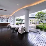 V Residence Suites Sunway Velocity Kuala Lumpur By Vivid Stay